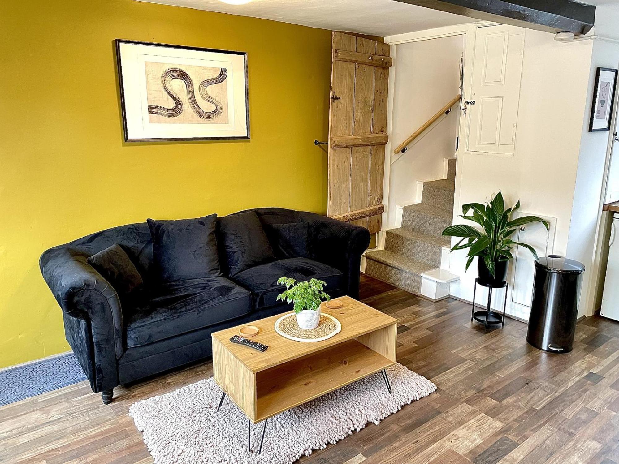 Laburnum No3 By Oracle Villa สแตรทฟอร์ด อะพอน เอวอน ภายนอก รูปภาพ